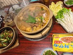 -沙胆彪炭炉牛杂煲(上海日月光广场店)