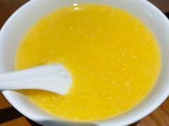 -老天桥酱肉烧饼夹肘子(天桥店)