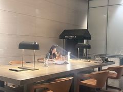 -大堂吧·雪茄吧·威士忌·下午茶(深圳机场希尔顿逸林酒店)