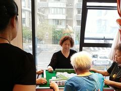 -有红鸡毛店·川菜(建设路店)