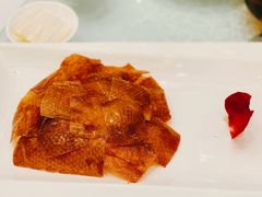 金牌片皮鸭-亢龙太子酒轩(东湖店)