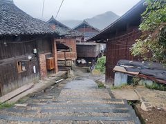 -西江千户苗寨-百年吊脚楼