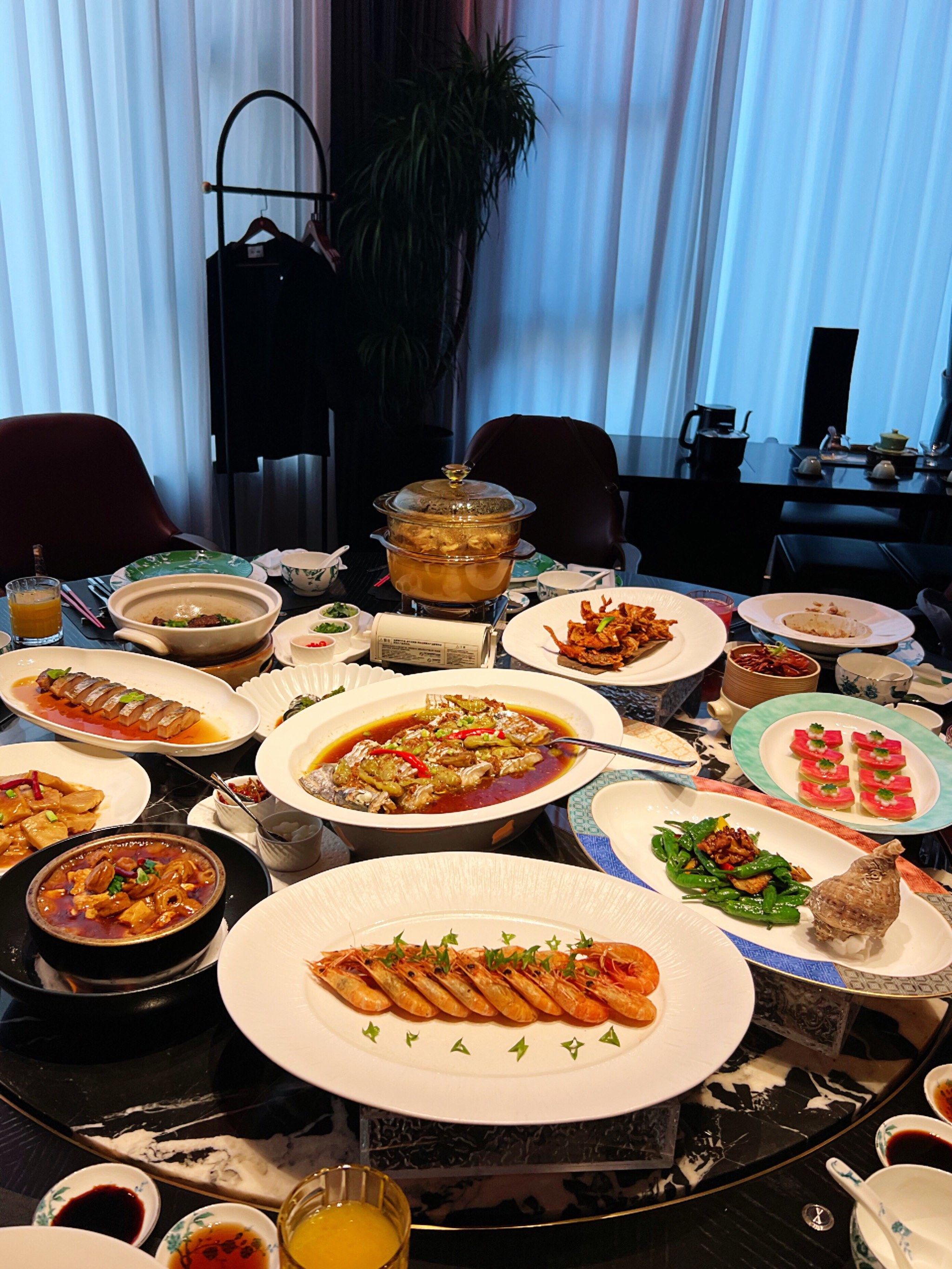 解锁舌尖上的惊喜：附近美食让你不再迷茫
