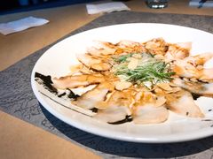 薄切鲜鱼片-穹六人间 people 6(岳阳路店)