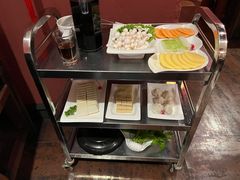 -大匠工房古船木艺术餐厅·猪肚鸡专门店(长白仙岛店)