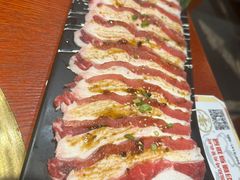 -喜牛烧肉酒场·黑金店(威高广场店)