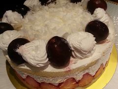 388686_2013031517353200_20130315_173532-广州花园酒店-凌璇阁360度高空海鲜自助餐CAROUSEL