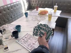 -FullHouse桌游狼人跑团剧本杀(徐家汇店)