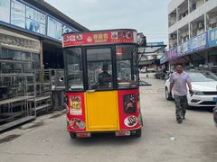 -亮佳鸿华二手市场