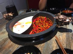 -销魂美蛙鱼头火锅(上海首店)