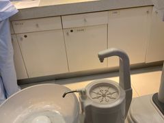 -咿呀口腔(光谷分院)