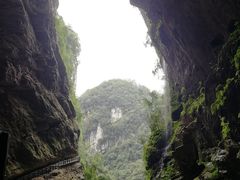 -龙水峡地缝景区