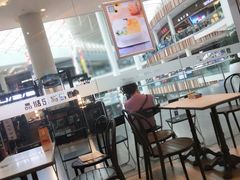 大堂-满记甜品(荟聚购物中心店)