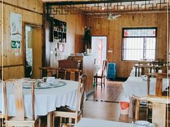 大堂-邱记私房菜·十八年本地菜