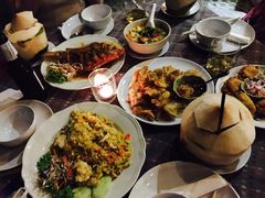 -Dash Teak House