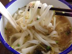 -十八家面馆(均瑶店)