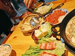 -乐闹闹重庆火鍋(民治店)