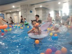 -海豚堡温泉水乐园