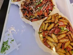 -隔壁老王·家常云南菜(花巷店)