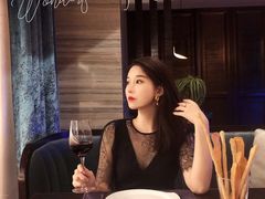 -卡佩罗意大利餐厅及酒吧Al Cappello Trattoria