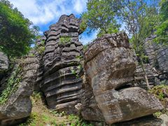 -梭布垭石林景区