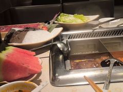 -海底捞火锅鲜切牛肉主题店(长寿路店)