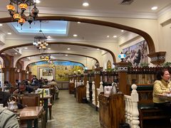 -清真·玛丽亚新疆菜主题餐厅(浙江中路店)