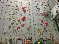 -尽峰攀岩 Acme Climbing