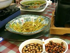 -鲁班小馆(政四街店)