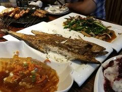 -美达尔烧烤海鲜家常菜(泰山路店)