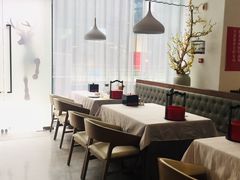 卡座-味+新京宴·烤鸭·北京菜(创意谷店)