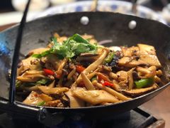 吊锅野生菌聚会-吃货私房菜(丽江束河古镇店)
