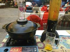 -刘姐啤酒鱼民族演艺餐厅(西街总店)