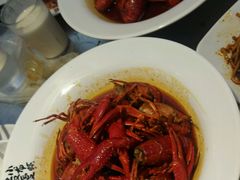 -龙巢盱眙龙虾·牛蛙·烧烤宵夜(八卦岭店)