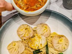 -馋三尺蟹粉小笼(人民广场店)