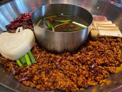 -谭鸭血老火锅(图书馆店)