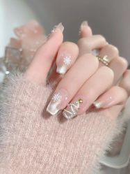 -菜菜美甲美睫皮肤管理