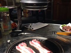 -缸桶屋韩国料理·全程帮烤(泰禾店)