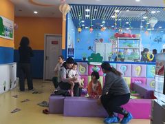 -月儿湾婴幼儿水育中心(门头沟石门营店)