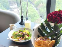 -烛影拾光观景餐厅·创意菜(鲜花·小提琴·大唐不夜城店)