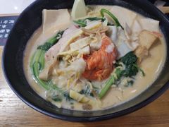 -杨光辉麻辣烫(华侨城商业中心店)