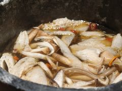 -芸山季·云南山珍菌火锅(人民广场来福士店)