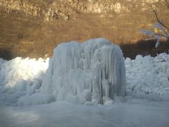 -大平台龙居瀑布旅游区