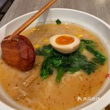 第一次吃这款新产品香酥猪扒拉面，看起来好像挺有食欲的