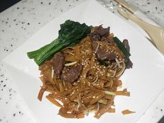 -百威KTV(恒福路店)