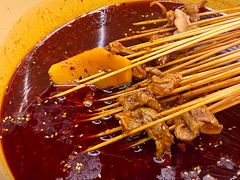 -拈签一笑黄牛肉辣卤串串