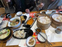 -馋三尺蟹粉小笼(人民广场店)