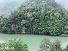 -浙西大峡谷