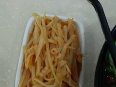 -龙记桂林米粉(财满街店)