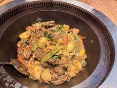 -山河屯铁锅炖·非遗东北菜(南山店)